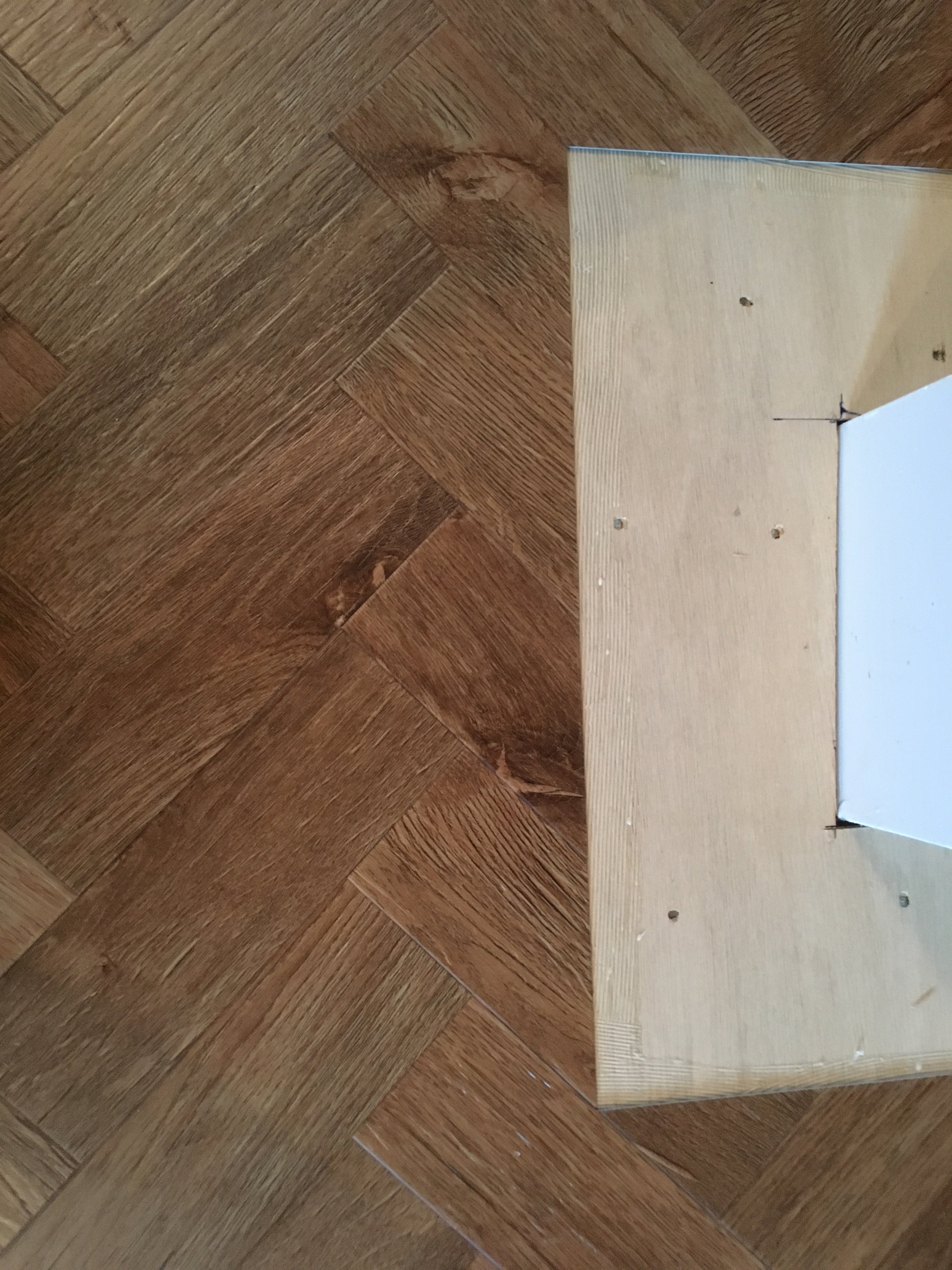 06E90B8B-10AB-46EC-A8F0-5169D622B346