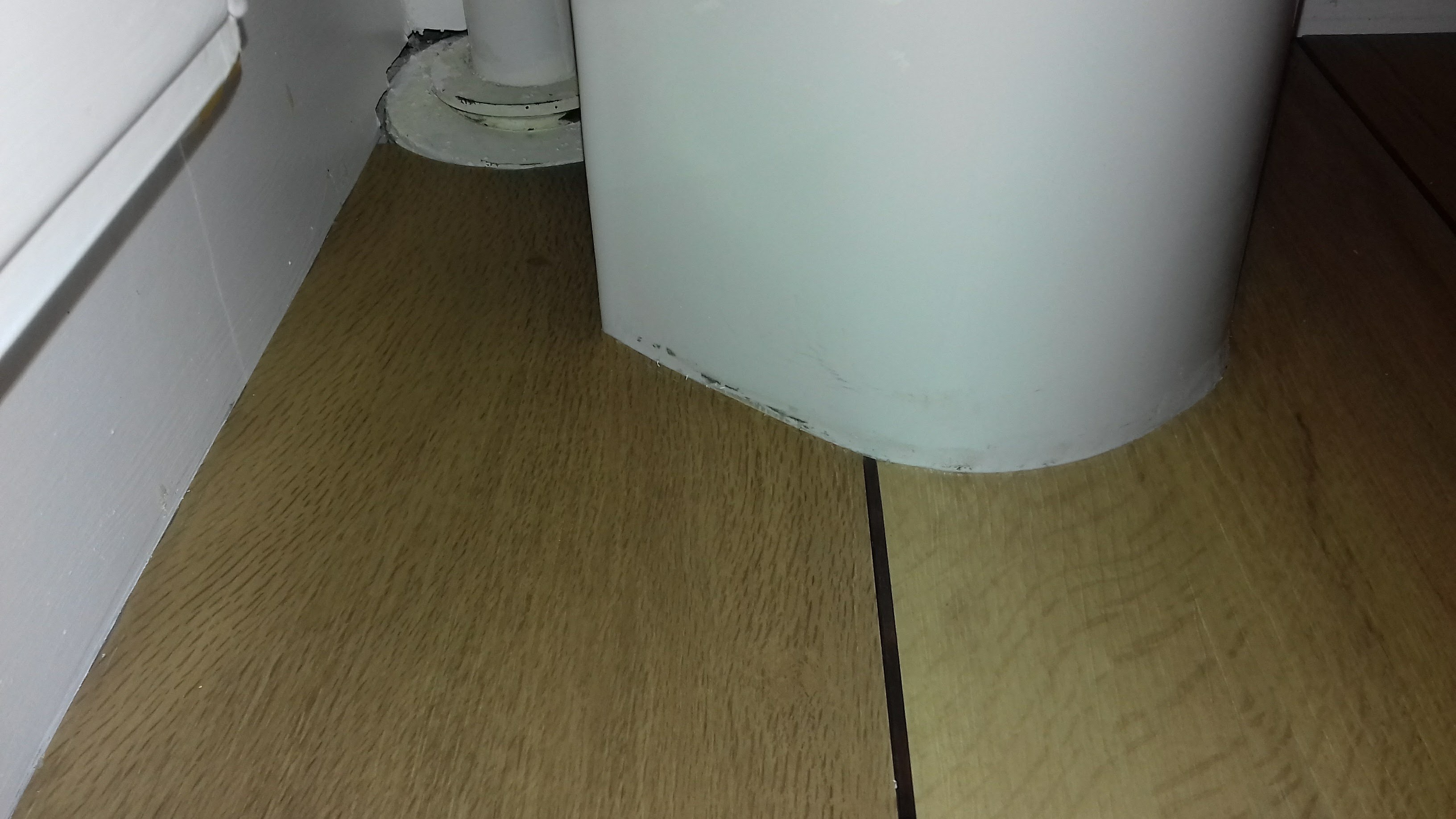 16F49879-18D8-429A-8B3E-B1D3569C9811