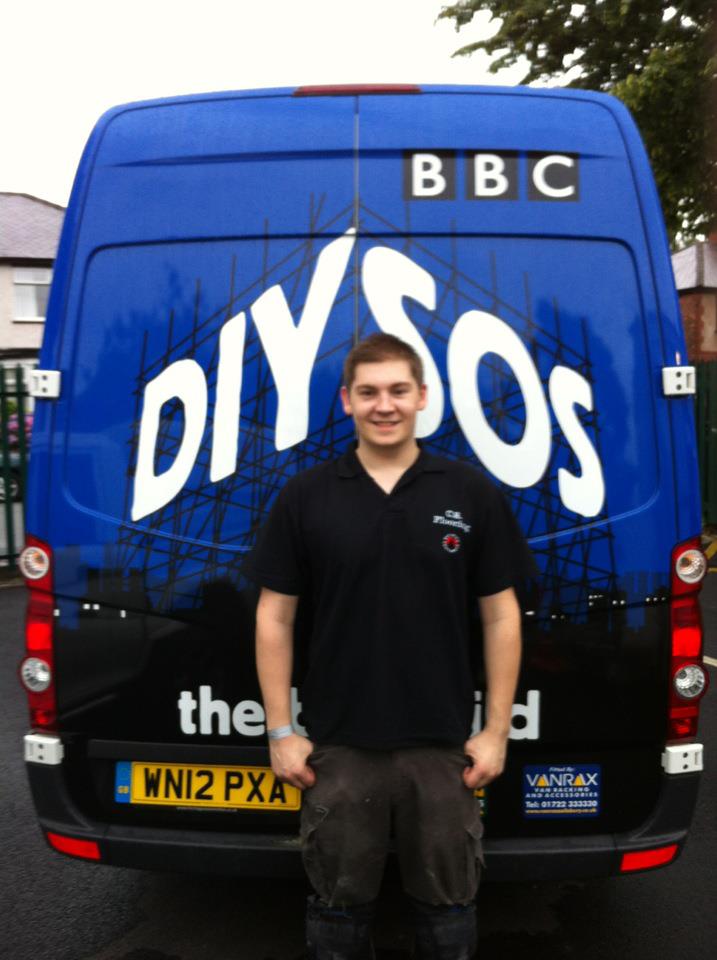 diy sos adam van