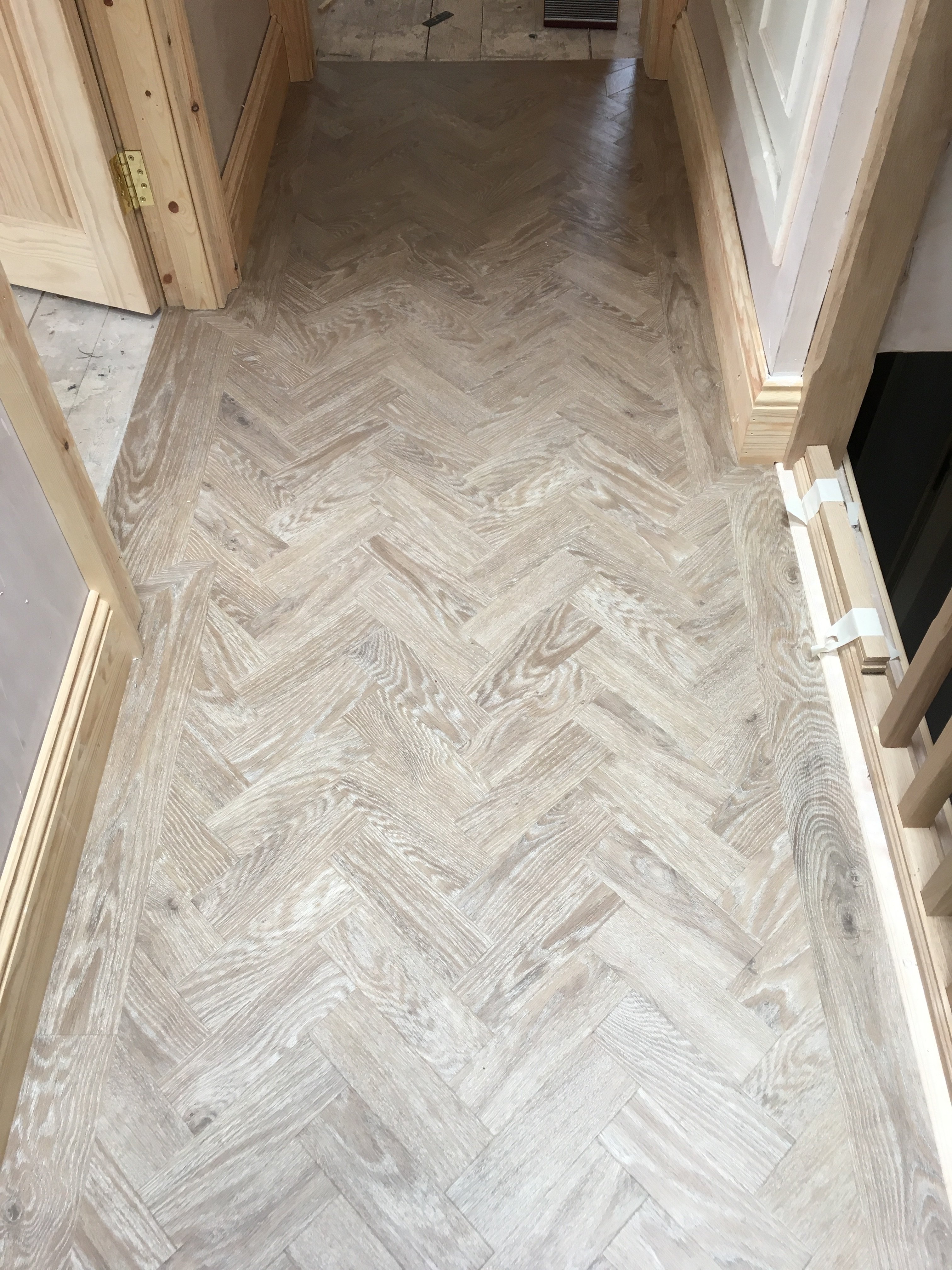 E8AC74C4-84E4-465B-942D-6254FBB3D990