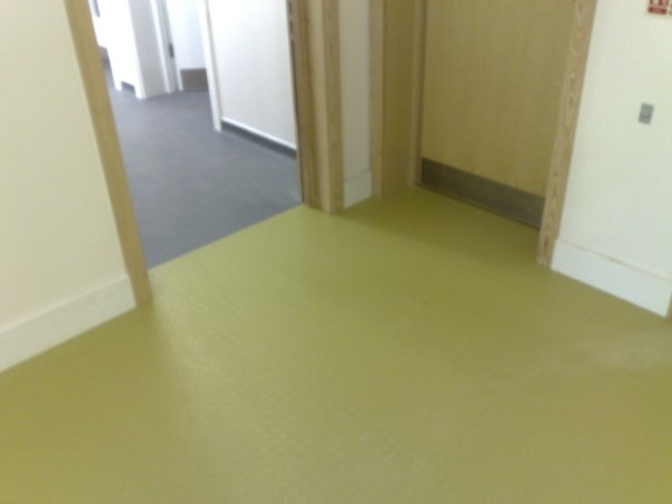 mono pave studded rubber tiles